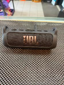 Flip 6 Portable Bluetooth Speaker