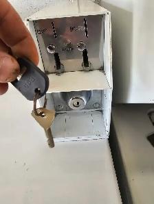 maytag  gas dryer - Photo 2