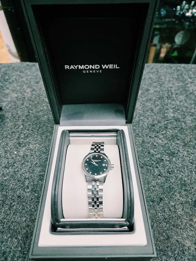 Montre Raymond Weil