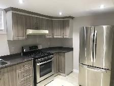 Furnished Room 2 Bed En-Suite With Closet (Shared Kitchen) - Photo 2