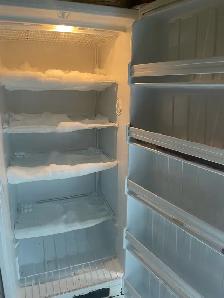 À vendre – 2 congélateurs verticaux Kenmore (Sears) identiques – - Photo 2