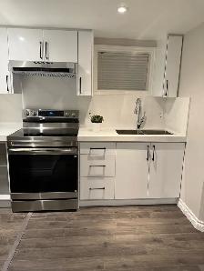 Lovely 2 bedrooms furnished walk out - Photo 10