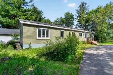 TERREBONNE ! PROPRIÉTÉ 4 CAC AVEC TERRAIN 23 632PC! VENEZ VOIR!