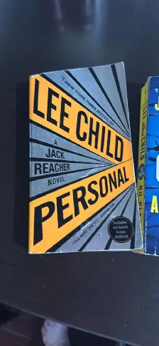 2 Lee Child "Jack Reacher" paperbacks - Photo 2