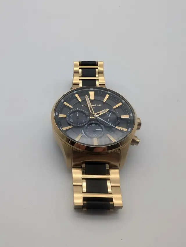 (B5431) Michael Hill Solar Chronograph Men's Watch Gold Tone...