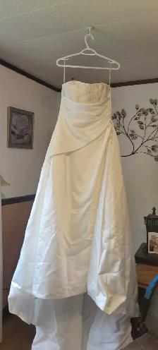 wedding dress size 14