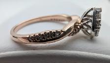 (B4848) Arthurs Rose Gold Diamond Cluster Twist Ring Size 6.2... - Photo 6