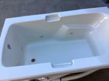 JETTED TUB - Photo 5
