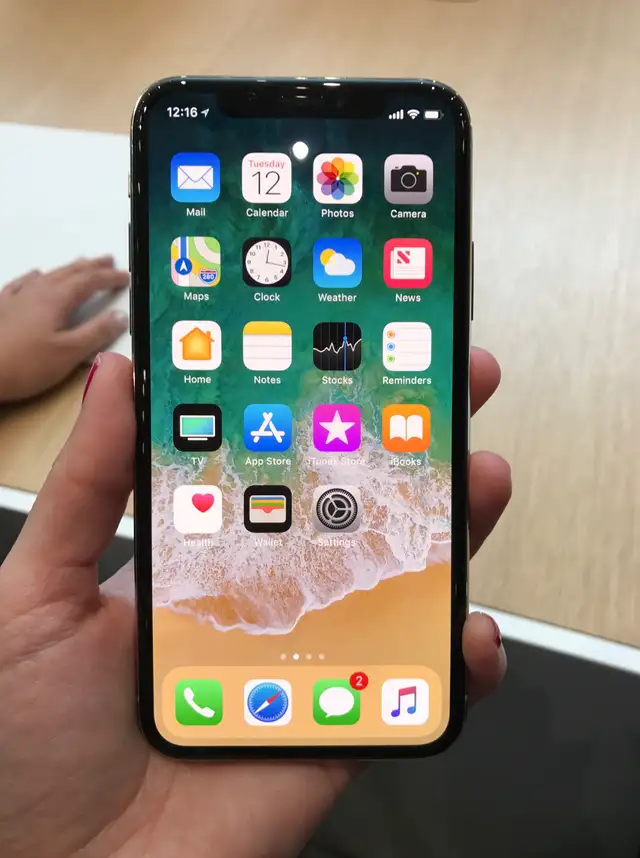 Iphone X Plusieurs Couleurs Disponible