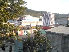 Small 1 Bedroom Apartment Downtown, No Pets, Text to View - Photo 9