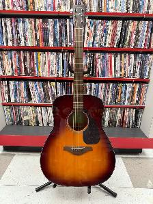 Guitare acoustique yamaha