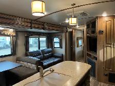 2018 KEYSTONE LAREDO 331BH, BUNKHOUSE SPACIOUS - Photo 30