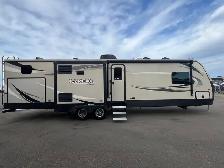 2018 KEYSTONE LAREDO 331BH, BUNKHOUSE SPACIOUS - Photo 40