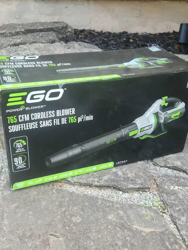 ☆NEW☆ EGO POWER  765cfm 56v ELECTRIC LEAF BLOWER WITH BATTERY