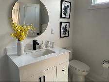Furnished Room for Rent - Downtown Toronto, Minutes to Ossington - Photo 4