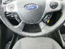 2013 Ford Focus Sedan Manual Low KM AC Cruise Control - Photo 16