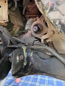 Experienced Backyard Mechanic - Photo 9
