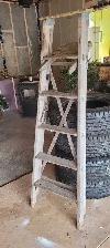 6ft wooden ladder for sale - Photo 2