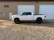 2019 RAM 2500 Laramie Crew Cab - Photo 4