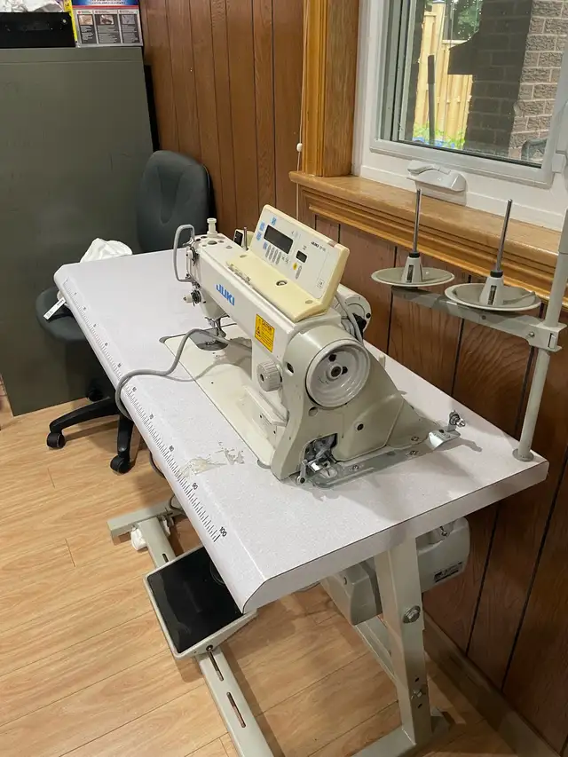 commercial sewing machine