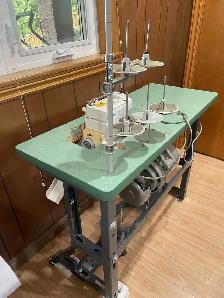 commercial sewing machine - Photo 2