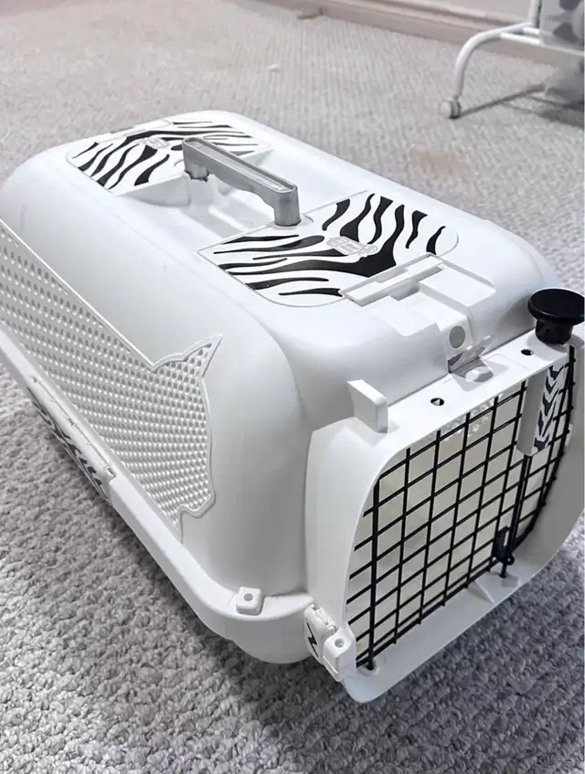 Pet Carrier - USED