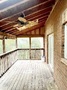 Utilities Included 3Brms 3Baths - Photo 9