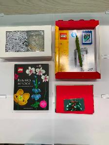 LEGO Botanical Almanac: A Field Guide to Brick-Built Blooms