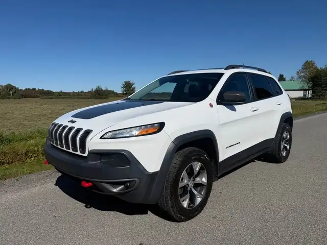 2017 Jeep Cherokee 2017 JEEP CHEROKEE , 4X4 AUTOMATIQUE , SIEGES