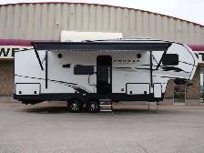 2025 Keystone RV Cougar 2400RE Sport High Ceiling/Fire Place/The