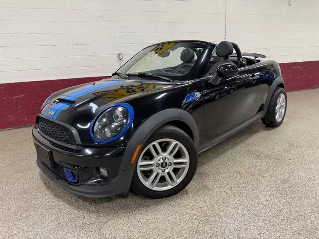 2012 MINI Cooper S CONVERTIBLE - LEATHER SEATS - PUSH BUTTON STA