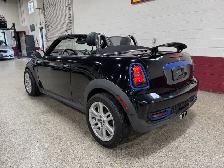 2012 MINI Cooper S CONVERTIBLE - LEATHER SEATS - PUSH BUTTON STA - Photo 7