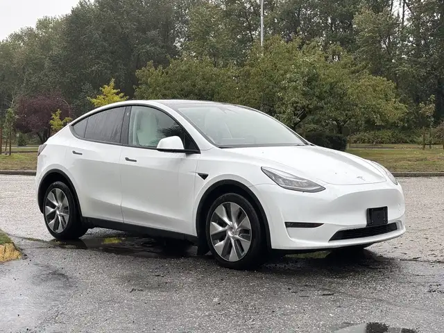 2023 Tesla Model Y Long Range 4dr All-Wheel Drive Sport Utility