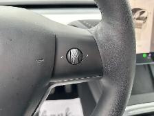 2023 Tesla Model Y Long Range 4dr All-Wheel Drive Sport Utility - Photo 19