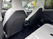 2023 Tesla Model Y Long Range 4dr All-Wheel Drive Sport Utility - Photo 33
