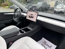 2023 Tesla Model Y Long Range 4dr All-Wheel Drive Sport Utility - Photo 37