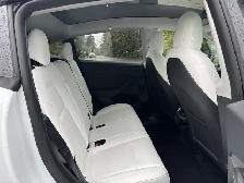 2023 Tesla Model Y Long Range 4dr All-Wheel Drive Sport Utility - Photo 41
