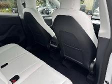2023 Tesla Model Y Long Range 4dr All-Wheel Drive Sport Utility - Photo 42