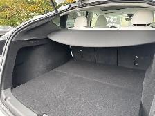 2023 Tesla Model Y Long Range 4dr All-Wheel Drive Sport Utility - Photo 46