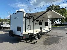 2020 Forest River LEGEND SURVEYOR 202RBLE TRES PROPRE! - Photo 3