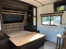 2020 Forest River LEGEND SURVEYOR 202RBLE TRES PROPRE! - Photo 12