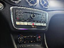 2019 Mercedes-Benz GLA-Class GLA250 4MATIC - Photo 24