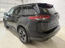 Nissan Rogue SV TI avec ensemble toit ouvrant 2024 à vendre - Photo 11