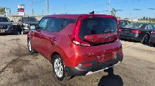 2021 Kia Soul EX, HATCH, AUTO, 4 CYL, GREAT ON FUEL, CERTIFIED - Photo 3