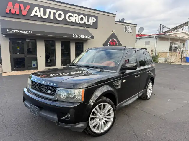 2011 Land Rover Range Rover Sport LUX 4WD 4dr HSE LUX