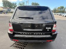 2011 Land Rover Range Rover Sport LUX 4WD 4dr HSE LUX - Photo 4