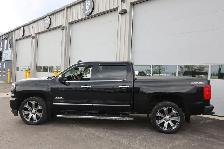 2017 Chevrolet Silverado 1500 High Country 6.2L V8 - LEATHER|SUN - Photo 3