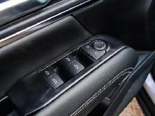 2027 GMC Terrain AWD Elevation - Photo 16