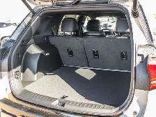 2027 GMC Terrain AWD AT4 - Photo 8