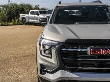 2027 GMC Terrain AWD AT4 - Photo 11